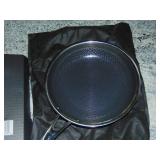 Hexclad Hybrid Nonstick 8 Inch Fry Pan with Tempered Glass Lid
