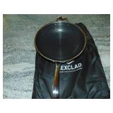 Hexclad Hybrid Nonstick 12 Inch Wok stay Cool Handle