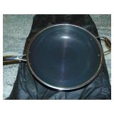 Hexclad Hybrid Nonstick 12 Inch Wok stay Cool Handle