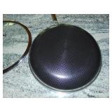 Hexclad Hybrid Nonstick 12 Inch Fry Pan with Tempered Glass Lid