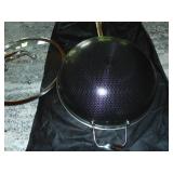 Hexclad Hybrid Nonstick 12 Inch Wok with Tempered Glass Lid