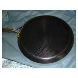 Hexclad Hybrid Nonstick 12 Inch Griddle Pan Stay Cool Handle