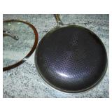Hexclad Hybrid Nonstick 10 Inch Fry Pan with Tempered Glass Lid