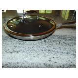 Hexclad Hybrid Nonstick 10 Inch Fry Pan with Tempered Glass Lid