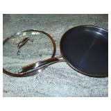 Hexclad Hybrid Nonstick 12 Inch Fry Pan with Tempered Glass Lid