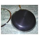 Hexclad Hybrid Nonstick 12 Inch Fry Pan with Tempered Glass Lid
