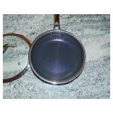 Hexclad Hybrid Nonstick 8 Inch Fry Pan with Tempered Glass Lid