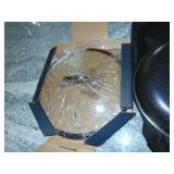Hexclad Hybrid Nonstick 12 Inch Fry Pan with Tempered Glass Lid