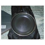 Hexclad Hybrid Nonstick 10 Inch Fry Pan with Tempered Glass Lid