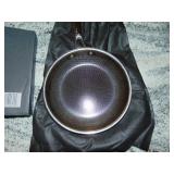 Hexclad Hybrid Nonstick 8 Inch Fry Pan with Tempered Glass Lid