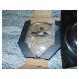 Hexclad Hybrid Nonstick 8 Inch Fry Pan with Tempered Glass Lid