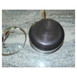 HexClad 2-Quart Hybrid Nonstick Saucepan with Lid