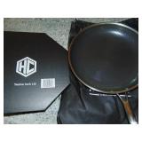 Hexclad Hybrid Nonstick 12 Inch Fry Pan with Tempered Glass Lid