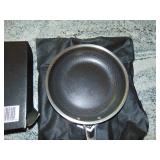 Hexclad Hybrid Nonstick 8 Inch Fry Pan with Tempered Glass Lid