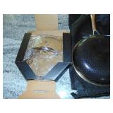 Hexclad Hybrid Nonstick 8 Inch Fry Pan with Tempered Glass Lid