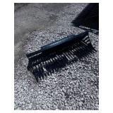 Sliding Loader Sieve Shovel WOLVERINE 2026 Unused M-SB42