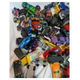 (150)Huge Lot of Hot wheels Toy Cars, Various Conditions and Years