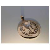 14K yellow gold pendant, detailed trees and mountains
