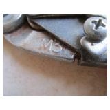Tools: Snips, Wrench, Level