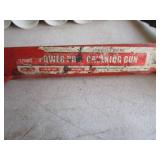 Latex Caulk & Gun