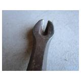 Tools: Mag Lites, Wire Cutter