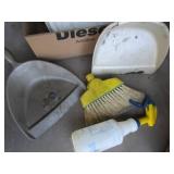 Broom Head, Lids, Spray Bottle