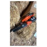 black and Decker extendable saw
