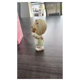 precious moments, 610001, “Ringing In The Season” dated 2006 figurine