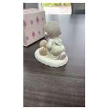 precious moments growing in grace, 163759, “Growing in Marbles”, age 8 figurine