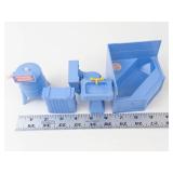 Vintage Ideal Young Decorator Blue Plastic Dollhouse Furniture Set (Lot of 5)