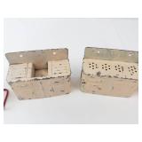 Renwal Miniature Sewing Machine & Furniture Mixed Lot
