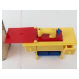 Renwal Miniature Sewing Machine & Furniture Mixed Lot