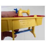 Renwal Miniature Sewing Machine & Furniture Mixed Lot