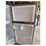 18 cf Top Freezer Refrigerator-Stainless Look-E*Star-Garage Ready