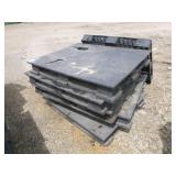 6 Heavy Duty Plastic Pallets