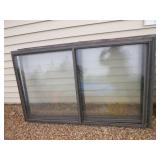 4 Aluminum Frame Windows with Screens