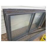 4 Aluminum Frame Windows with Screens