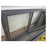 4 Aluminum Frame Windows with Screens
