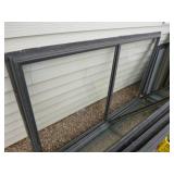 4 Aluminum Frame Windows with Screens