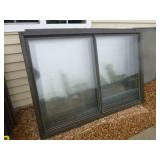 7 Aluminum Frame Windows with Screens