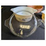 Vintage Pyrex Casserole Dish Set With Lids & Basket