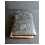 Vintage Holman Holy Bible Family Presentation Edition 1983