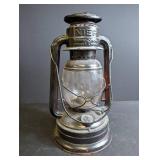 Vintage Diamond No. 260 Lantern