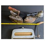 Antique Flat Iron Lot Akron Lamp Co Diamond Iron