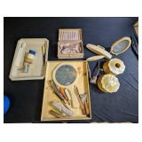 Vanity Grooming Set With Mirrors, Razors & Brush Cases