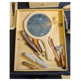 Vanity Grooming Set With Mirrors, Razors & Brush Cases