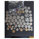 U.S. Coin Assortment Kennedy Half Dollars Eisenhower Dollars & Assorted Change