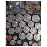 U.S. Coin Assortment Kennedy Half Dollars Eisenhower Dollars & Assorted Change