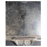 Vintage Griswold Cast Iron Griddle No. 208