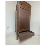 Antique Columbro Oak Phonograph Cabinet St. Paul Minn.